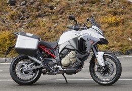 Neumotorrad Ducati Multistrada V4 S