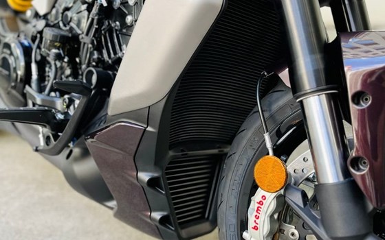 Neufahrzeug Ducati XDiavel V4 - Bild 11