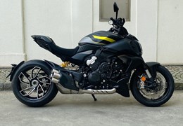 Neumotorrad Ducati Diavel V4