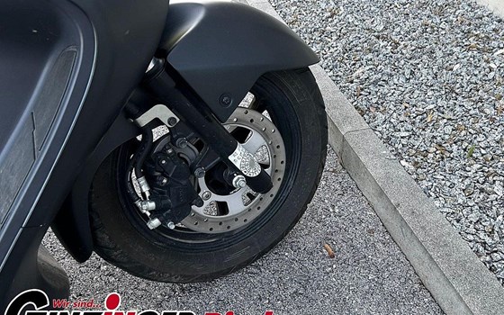 Gebrauchtmotorrad Suzuki Burgman 125 - Bild 4