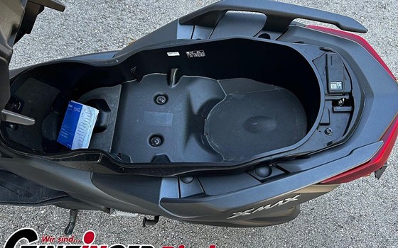 Gebrauchtmotorrad Yamaha XMAX 300 - Bild 8