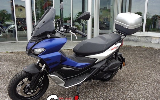 Neufahrzeug Aprilia SR GT ABS 125 - Bild 4
