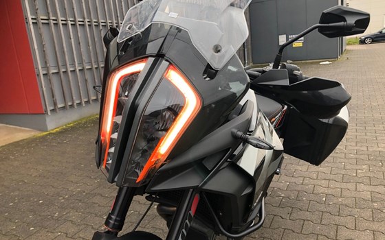Gebrauchtmotorrad KTM 1290 Super Adventure S - Bild 8