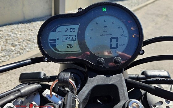 Gebrauchtmotorrad Benelli Leoncino 500 - Bild 8