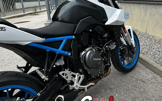 Gebrauchtmotorrad Suzuki GSX-8S - Bild 8