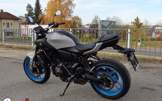 Gebrauchtmotorrad Yamaha MT-07 - Bild 2