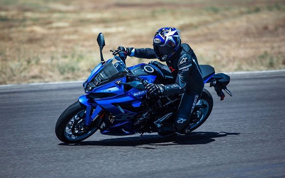 Neufahrzeug Suzuki GSX-8R - Bild 4