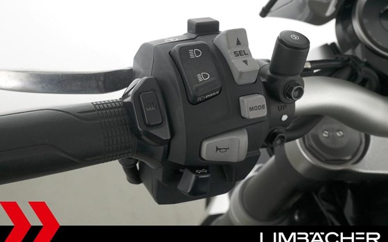 Gebrauchtmotorrad Honda CB 1000 R - Bild 20