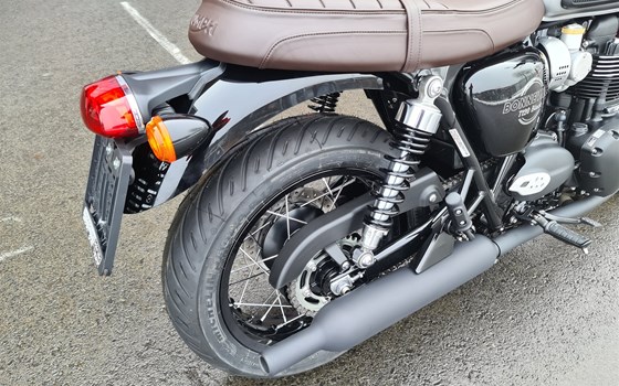 Neufahrzeug Triumph Bonneville T120 Black - Bild 3
