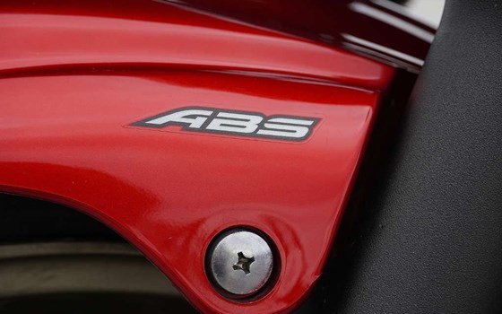 Gebrauchtmotorrad Yamaha XJ6 Diversion - Bild 10