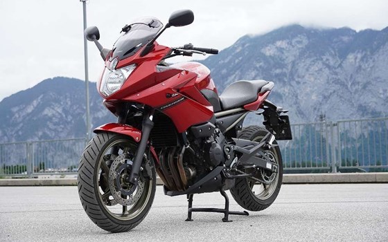 Gebrauchtmotorrad Yamaha XJ6 Diversion - Bild 2