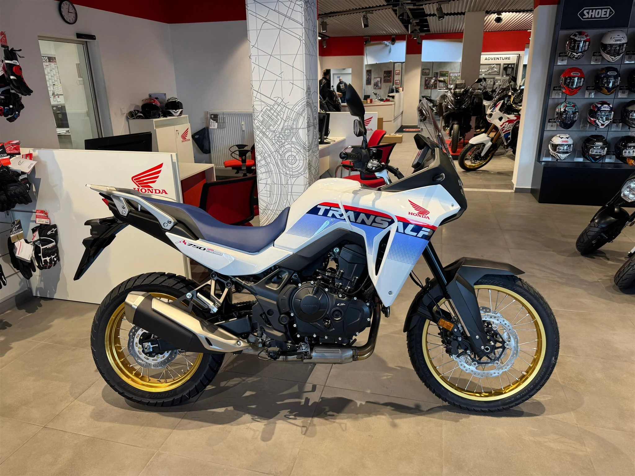Honda XL750 Transalp