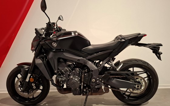 Gebrauchtmotorrad Yamaha MT-09 - Bild 1