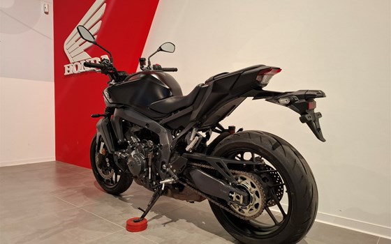 Gebrauchtmotorrad Yamaha MT-09 - Bild 3