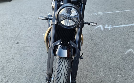 Neufahrzeug Triumph Speed Twin 900 - Bild 10