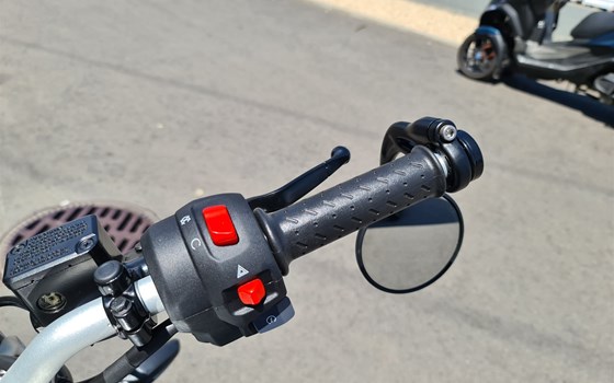 Neufahrzeug Triumph Speed 400 - Bild 7