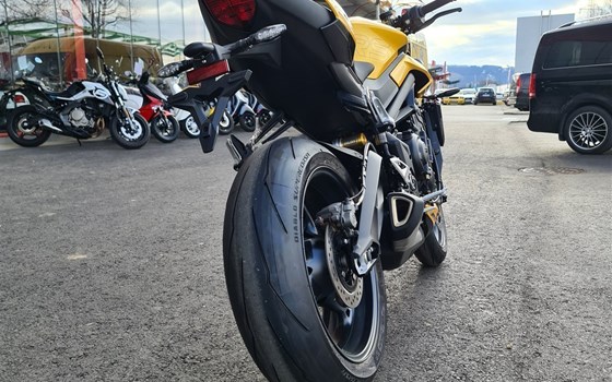 Neufahrzeug Triumph Street Triple 765 RS - Bild 11