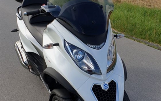 Gebrauchtmotorrad Piaggio MP3 500 hpe Business - Bild 2