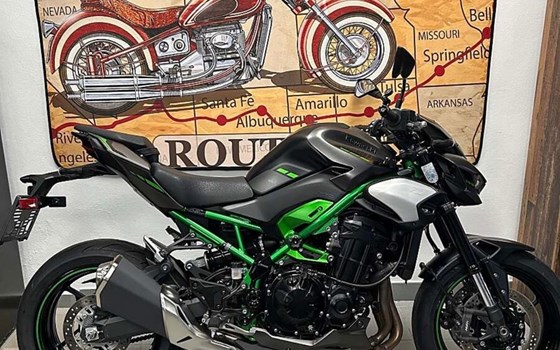 Gebrauchtmotorrad Kawasaki Z900 - Bild 1