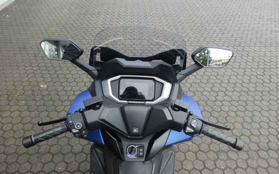 Gebrauchtmotorrad Honda Forza 125 - Bild 11