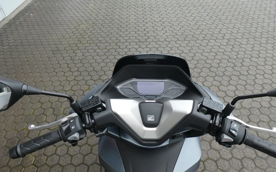 Gebrauchtmotorrad Honda PCX125 - Bild 11
