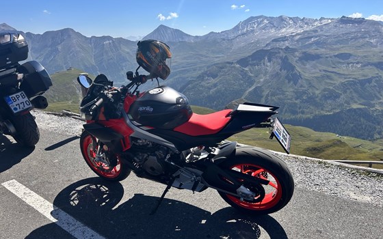 Gebrauchtmotorrad Aprilia Tuono 660 - Bild 2