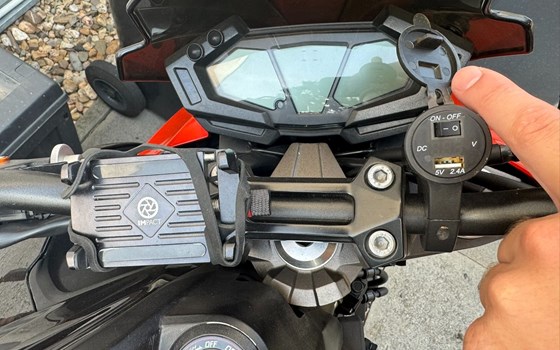 Gebrauchtmotorrad Kawasaki Z 800 - Bild 5