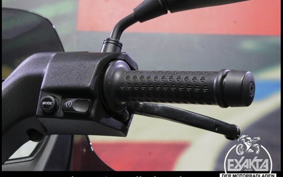 Gebrauchtmotorrad Aprilia SXR 50 - Bild 18