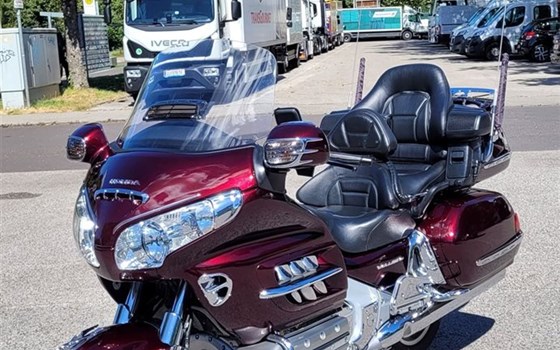 Gebrauchtmotorrad Honda GL 1800 Goldwing - Bild 3