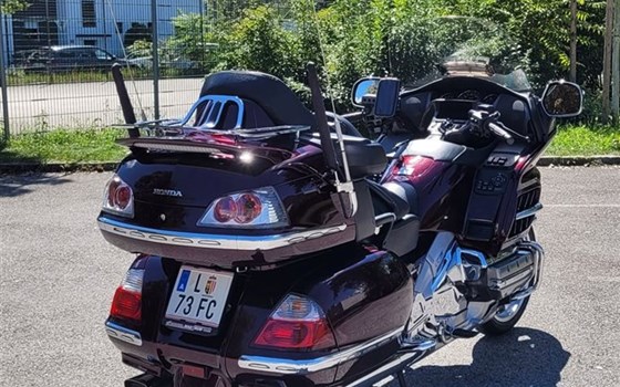 Gebrauchtmotorrad Honda GL 1800 Goldwing - Bild 7