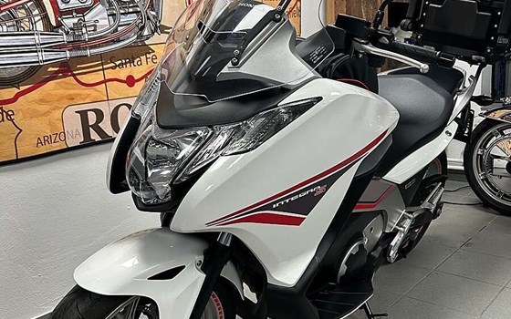 Gebrauchtmotorrad Honda Integra - Bild 5