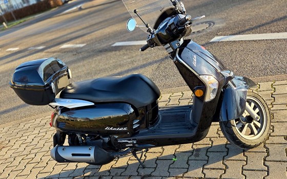 Gebrauchtmotorrad Kymco Like 125 - Bild 3