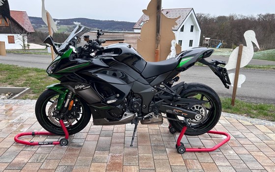 Gebrauchtmotorrad Kawasaki Ninja 1000SX - Bild 1
