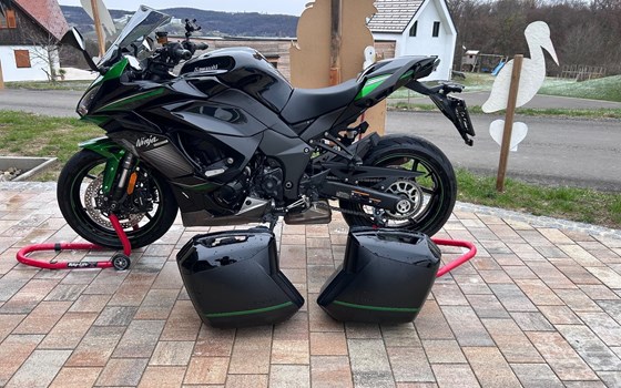 Gebrauchtmotorrad Kawasaki Ninja 1000SX - Bild 2