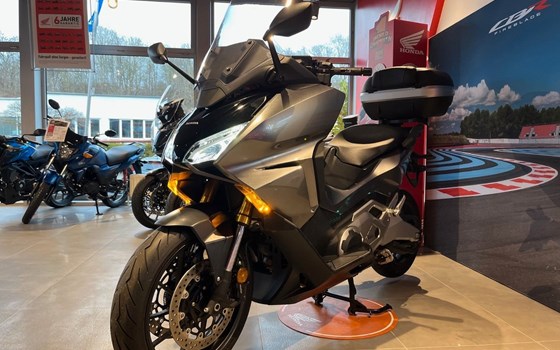 Gebrauchtmotorrad Honda Forza 750 - Bild 5