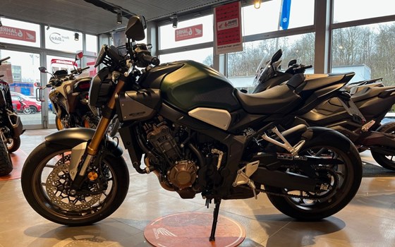 Gebrauchtmotorrad Honda CB650R E-Clutch - Bild 3