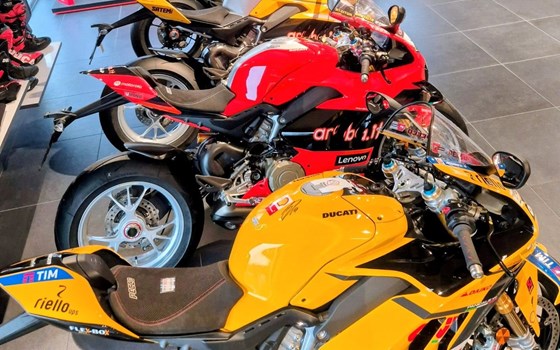 Neufahrzeug Ducati Panigale V4 - Bild 3