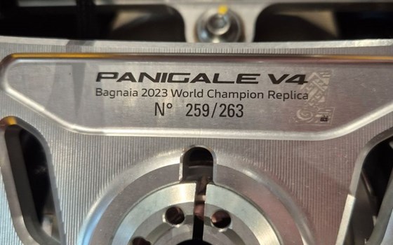 Neufahrzeug Ducati Panigale V4 - Bild 9