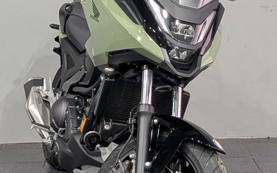 Gebrauchtmotorrad Honda NC750X DCT - Bild 5