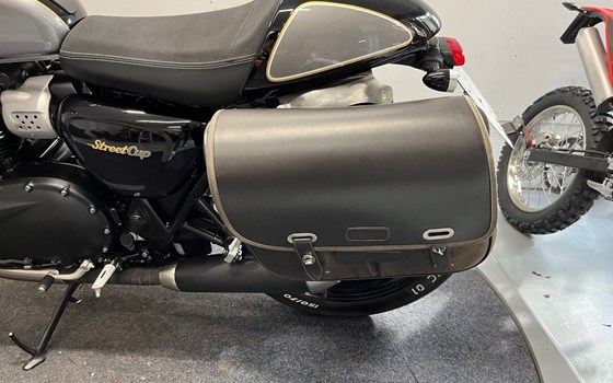 Gebrauchtmotorrad Triumph Street Cup - Bild 11