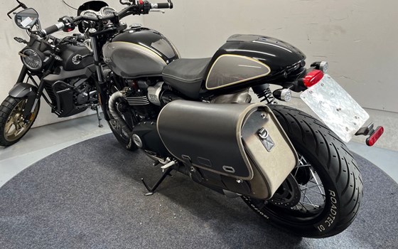 Gebrauchtmotorrad Triumph Street Cup - Bild 4