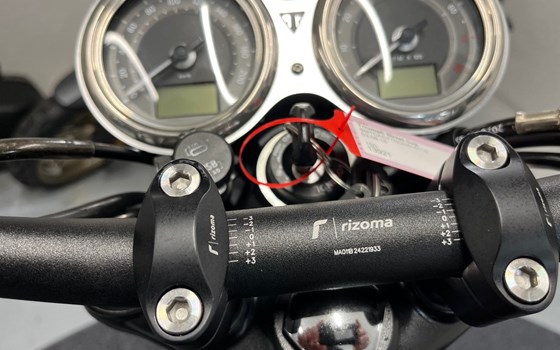 Gebrauchtmotorrad Triumph Street Cup - Bild 9