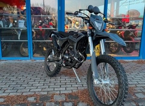 Neufahrzeug Beta RR 125 4T LC Enduro - Bild 3