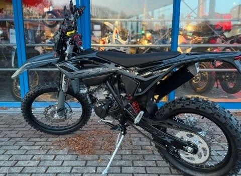 Neufahrzeug Beta RR 125 4T LC Enduro - Bild 6
