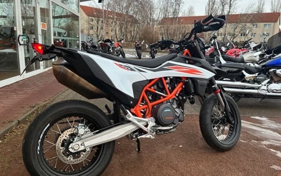 Gebrauchtmotorrad KTM 690 SMC R - Bild 4