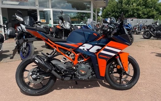 Neufahrzeug KTM RC 390 - Bild 1
