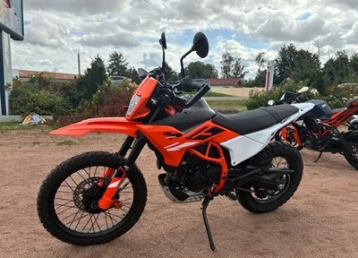 NEUFAHRZEUG KTM 125 Enduro R