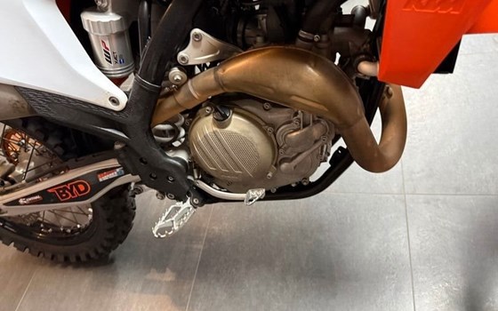 Gebrauchtmotorrad KTM 300 SX - Bild 6