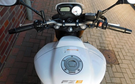 Gebrauchtmotorrad Yamaha FZ-8N - Bild 12