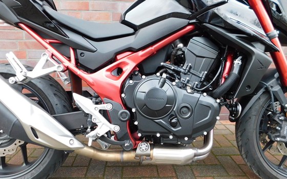 Gebrauchtmotorrad Honda CB750 Hornet - Bild 17